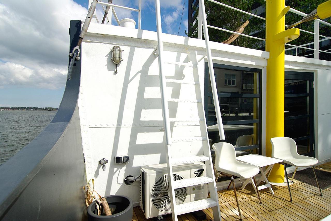 Magnificent Houseboat With A Stunning View! Hotel Амстердам Екстериор снимка